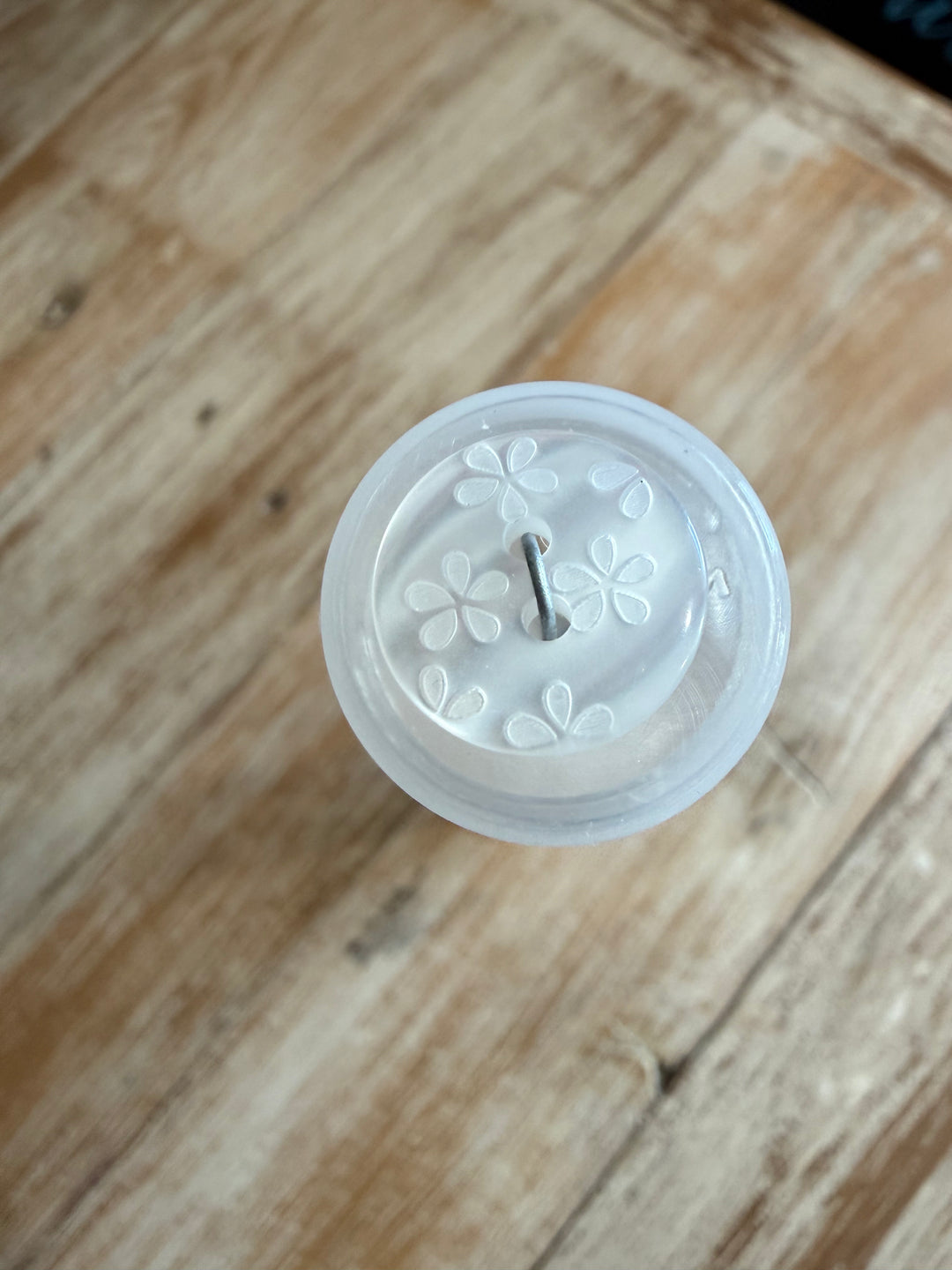 Flower Design 2-Hole Button