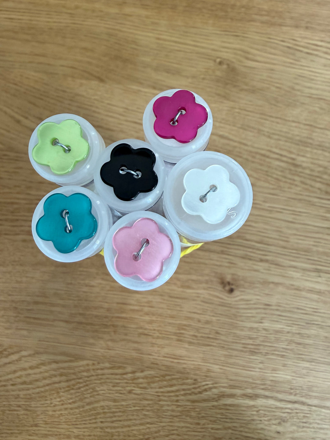 Italian Plastic Flower Buttons