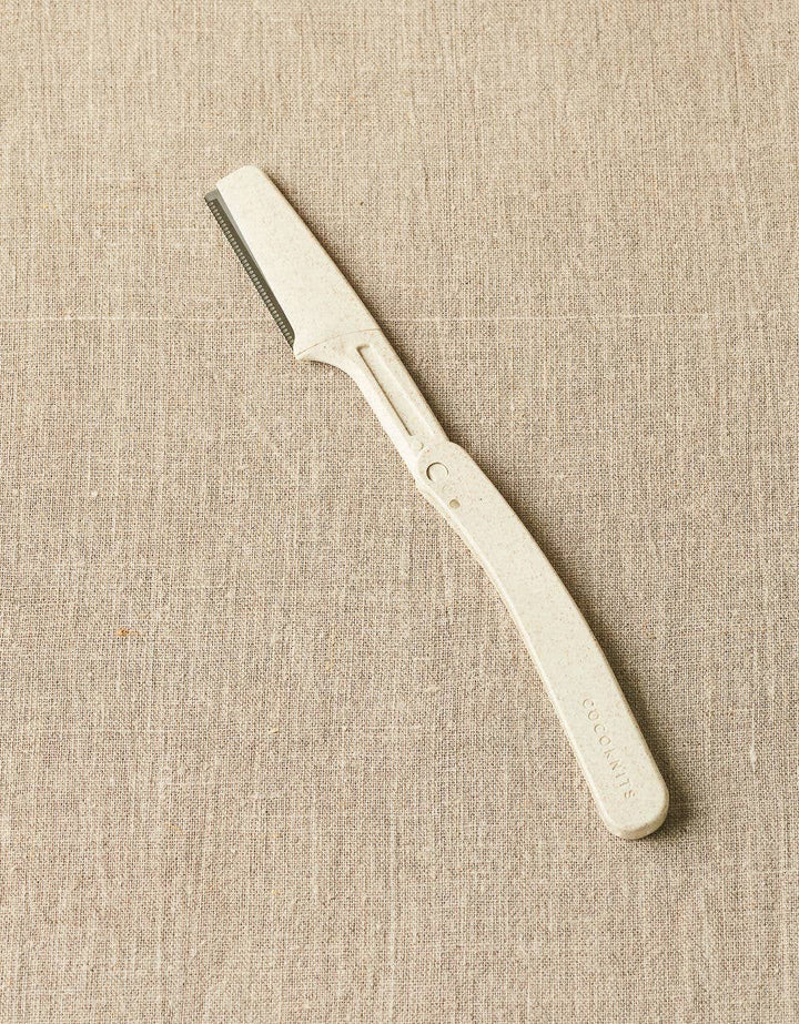 Fuzz Off Comb
