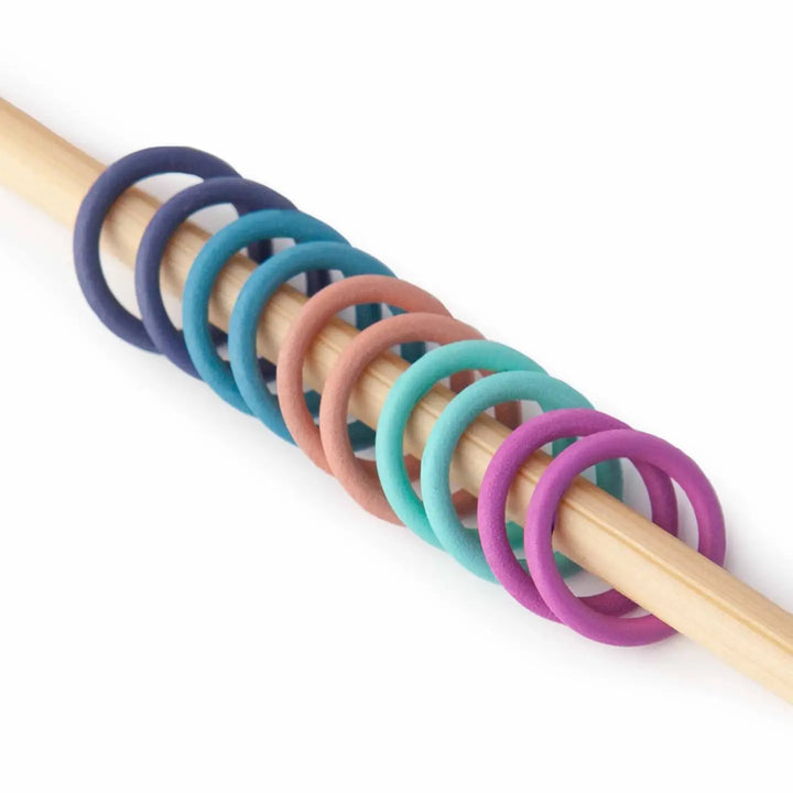Simple Ring Stitch Markers - Large Rainbow
