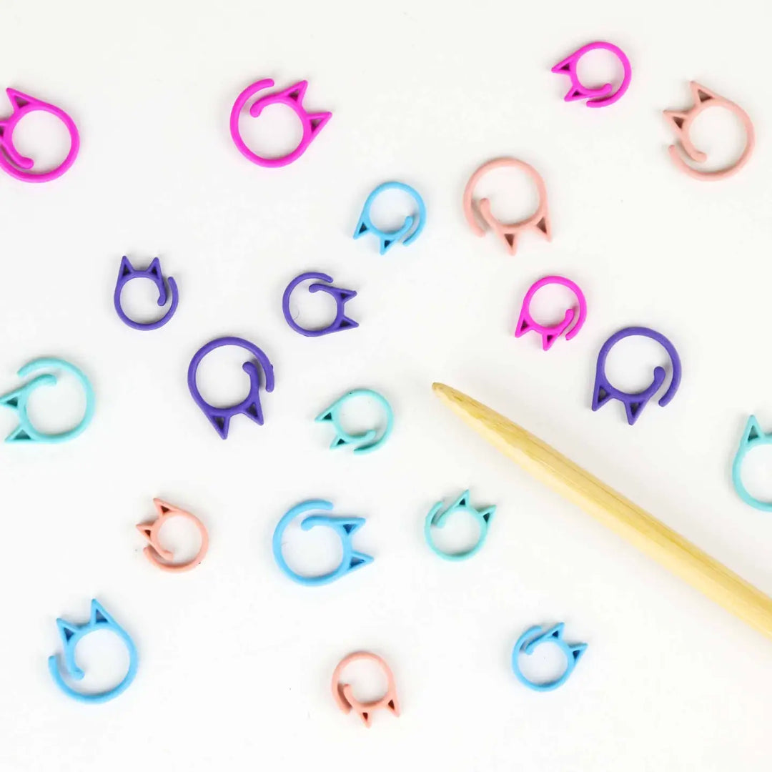 Removable Cat Clips - Medium Rainbow