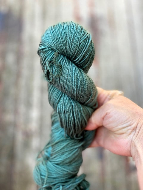Lillian by Dirty Water Dyeworks